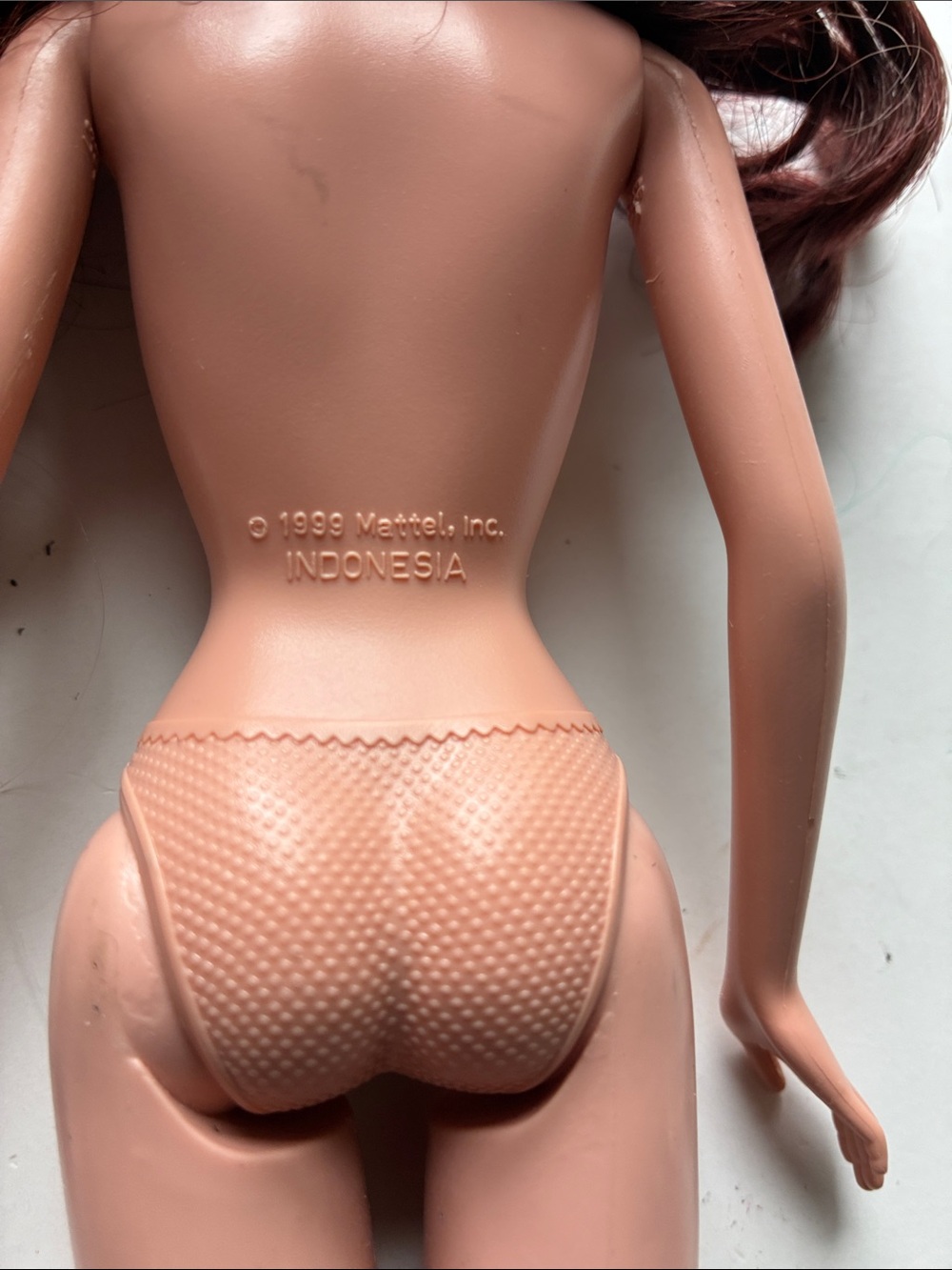 Lot of 5 Barbie Fashion Dolls - Picture 5 of 11